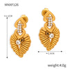 1 Pair Casual Simple Style Commute Flower Plating Inlay Titanium Steel Rhinestones 18K Gold Plated Ear Studs