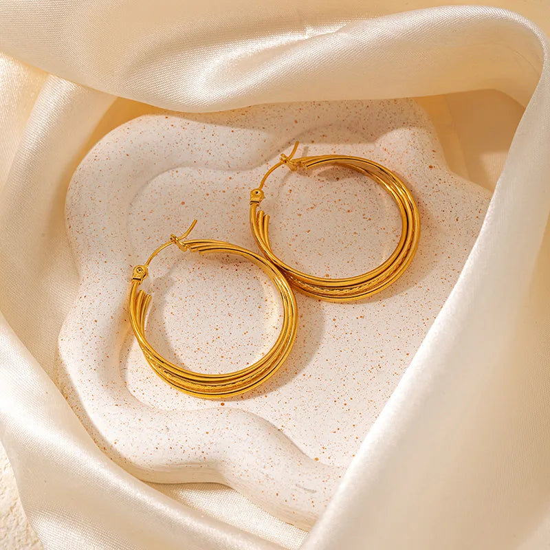 1 Pair Casual Simple Style Commute Solid Color Plating 304 Stainless Steel 14K Gold Plated Earrings