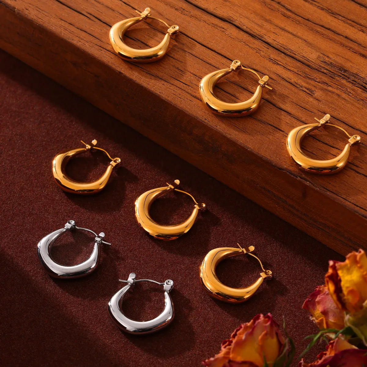 1 Pair Casual Simple Style Commute U Shape Plating Titanium Steel 18K Gold Plated Hoop Earrings