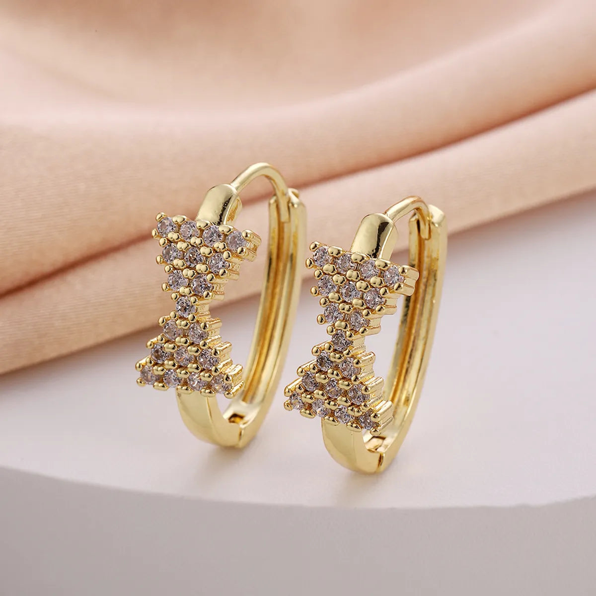 1 Pair Casual Simple Style Geometric Flower Bow Knot Plating Copper Hoop Earrings