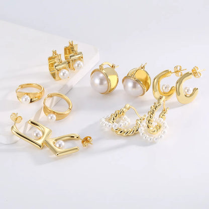 1 Pair Casual Simple Style Geometric Inlay Brass Pearl 18K Gold Plated Drop Earrings Ear Studs