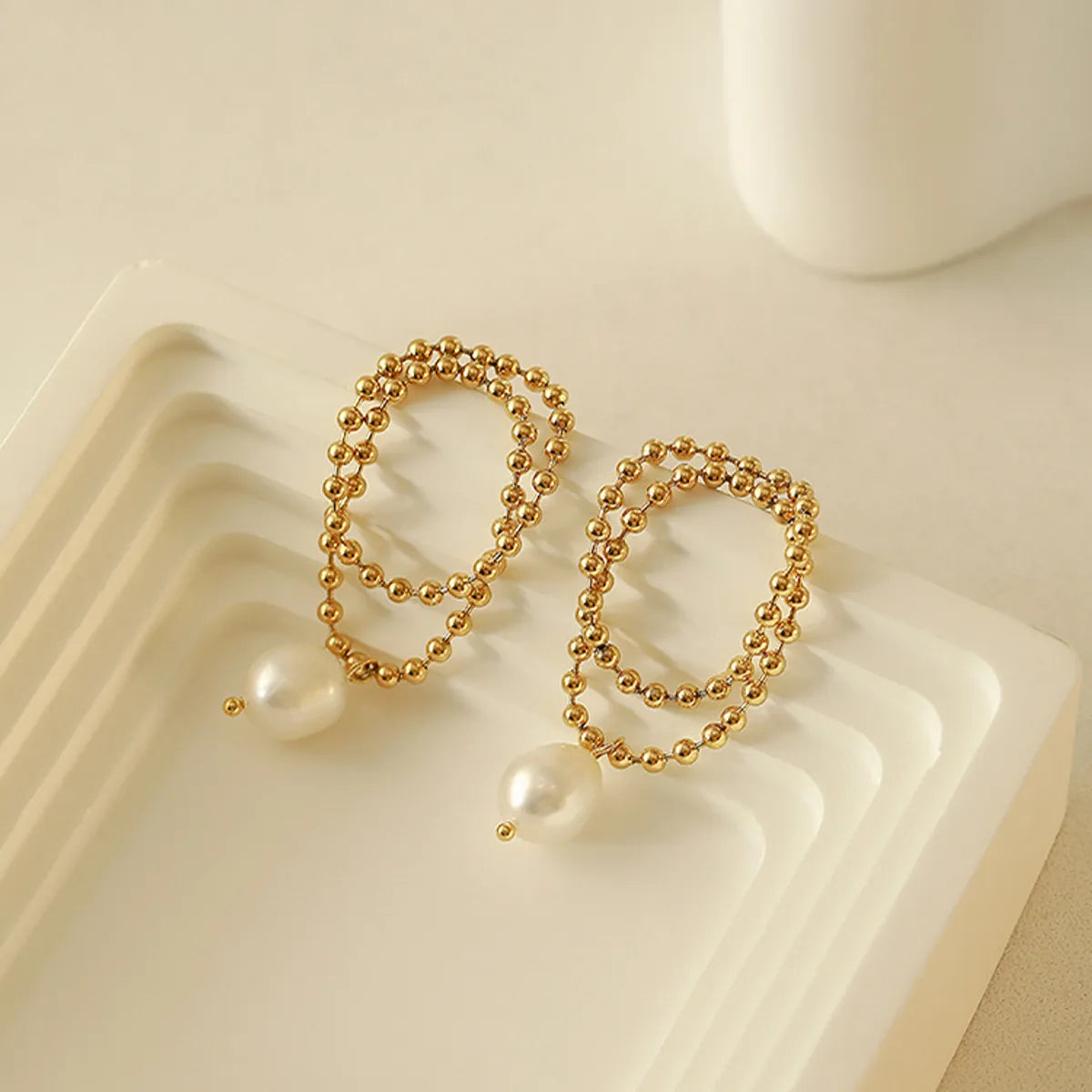 1 Pair Casual Simple Style Geometric Pearl Chain Titanium Steel Drop Earrings