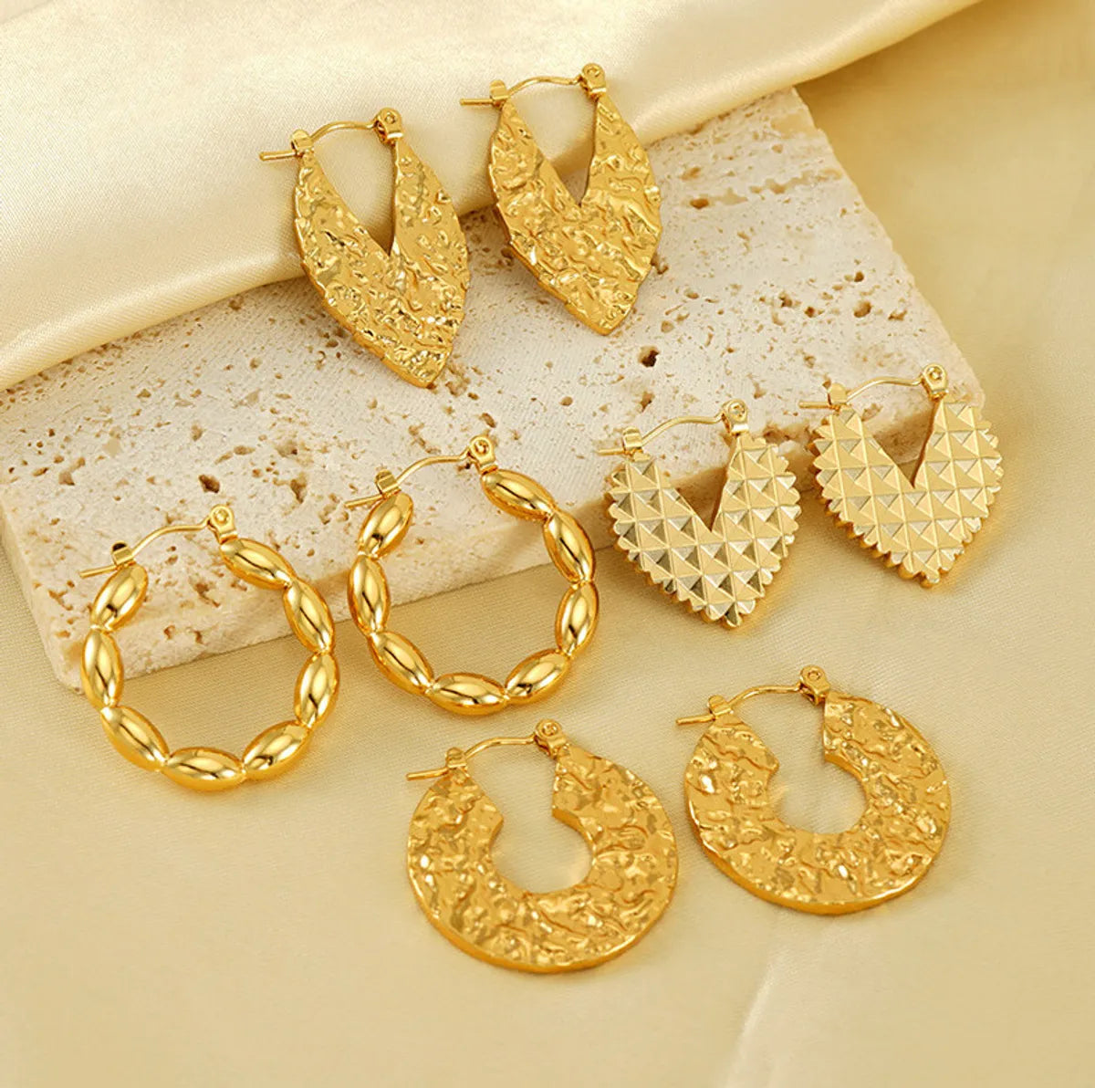 1 Pair Casual Simple Style Geometric Round Heart Shape 304 Stainless Steel 18K Gold Plated Earrings