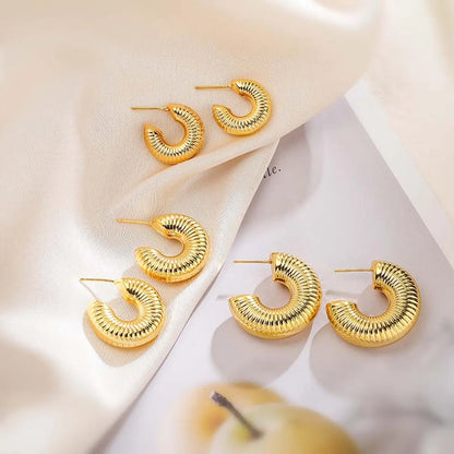 1 Pair Casual Simple Style Geometric Side Stripe Plating Copper 18k Gold Plated Ear Studs