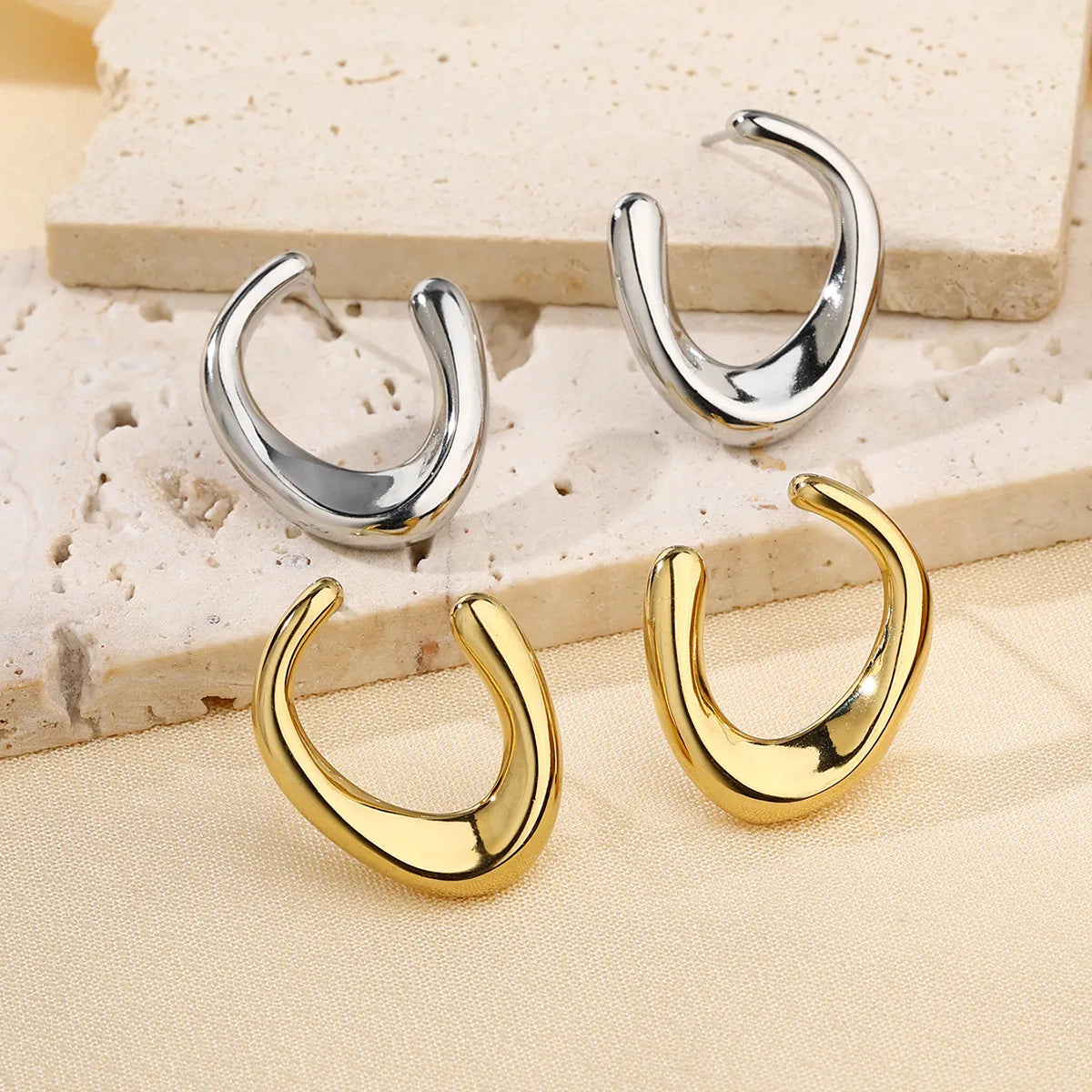 1 Pair Casual Simple Style Geometric Solid Color 304 Stainless Steel 18K Gold Plated Ear Studs