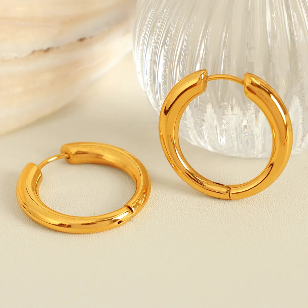 1 Pair Casual Simple Style IG Style U Shape Round Polishing 304 Stainless Steel 18K Gold Plated Earrings