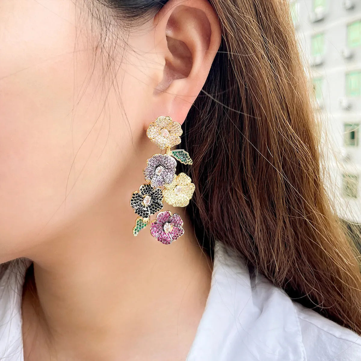 1 Pair Casual Simple Style Plant Flower Petal Plating Inlay Copper Zircon Rhodium Plated Silver Plated Drop Earrings