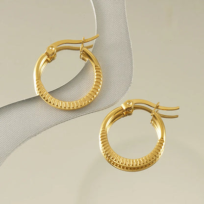 1 Pair Casual Simple Style Round Stainless Steel Plating 18k Gold Plated Hoop Earrings