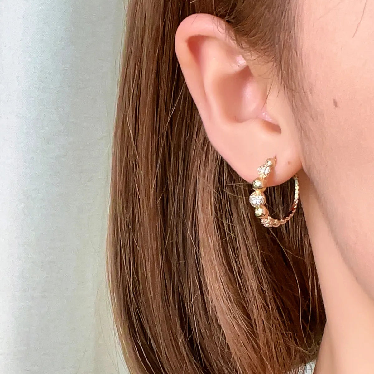 1 Pair Casual Simple Style Shiny C Shape Round Plating Inlay Copper Zircon Gold Plated Ear Studs