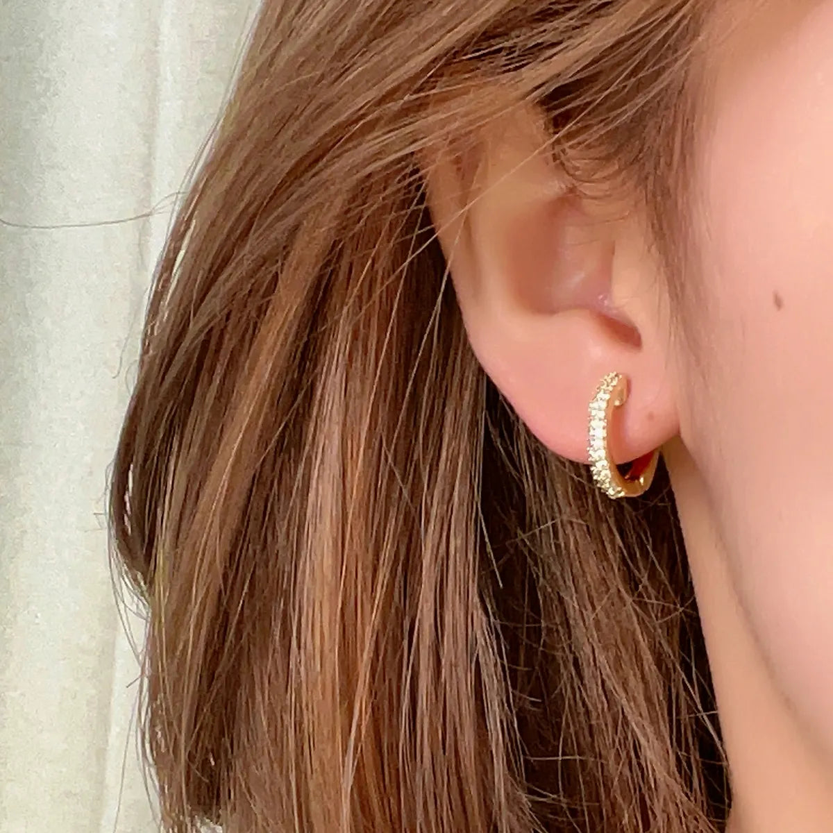 1 Pair Casual Simple Style Shiny Circle Plating Inlay Copper Zircon White Gold Plated Gold Plated Hoop Earrings