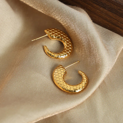 1 Pair Casual Simple Style Solid Color Plating Carving Titanium Steel 18k Gold Plated Ear Studs