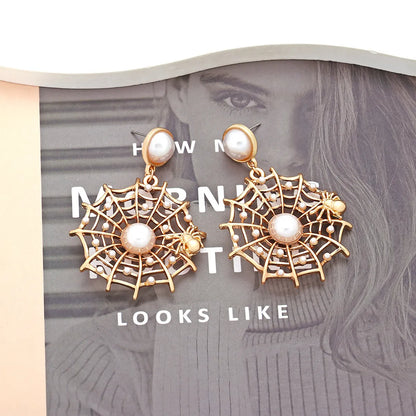 1 Pair Casual Simple Style Spider Spider Web Hollow Out Inlay Zinc Alloy Artificial Pearls Drop Earrings