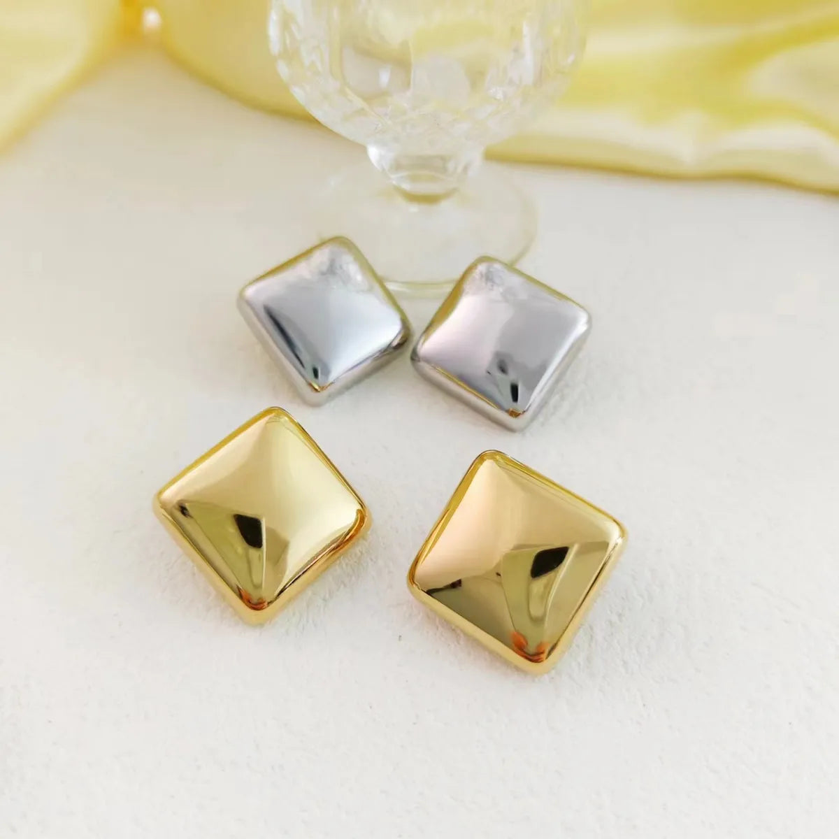 1 Pair Casual Simple Style Square Plating 304 Stainless Steel 18K Gold Plated Ear Studs