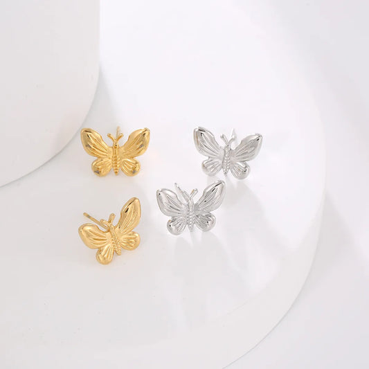 1 Pair Casual Simple Style Sunflower Heart Shape Butterfly Stainless Steel 18K Gold Plated Ear Studs