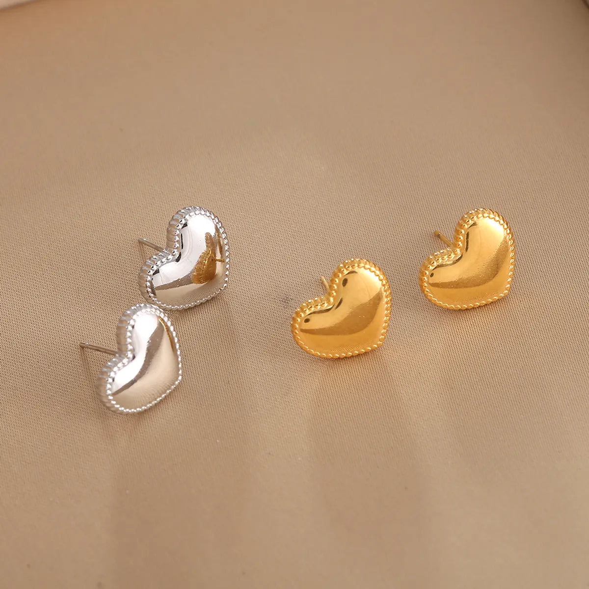 1 Pair Casual Simple Style Sunflower Heart Shape Butterfly Stainless Steel 18K Gold Plated Ear Studs