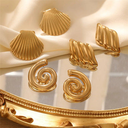 1 Pair Casual Simple Style Wings Spiral Shell Titanium Steel 18K Gold Plated Ear Studs