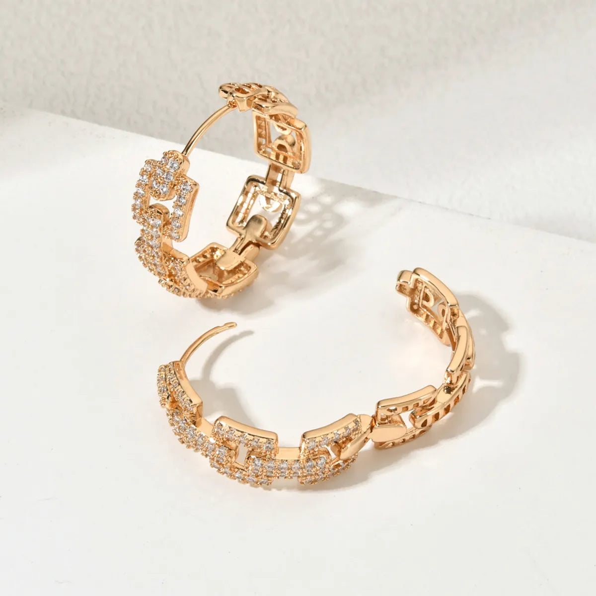 1 Pair Casual Solid Color Plating Inlay Copper Zircon 18k Gold Plated Earrings