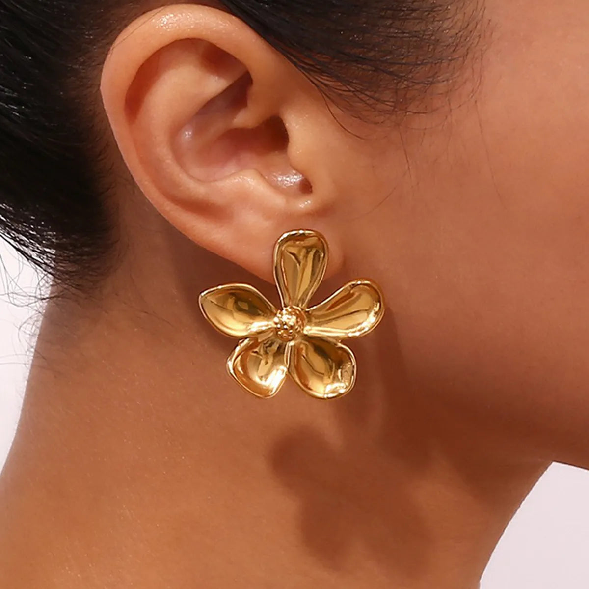 1 Pair Casual Vacation Classic Style Flower Plating Stainless Steel Gold Plated Ear Studs