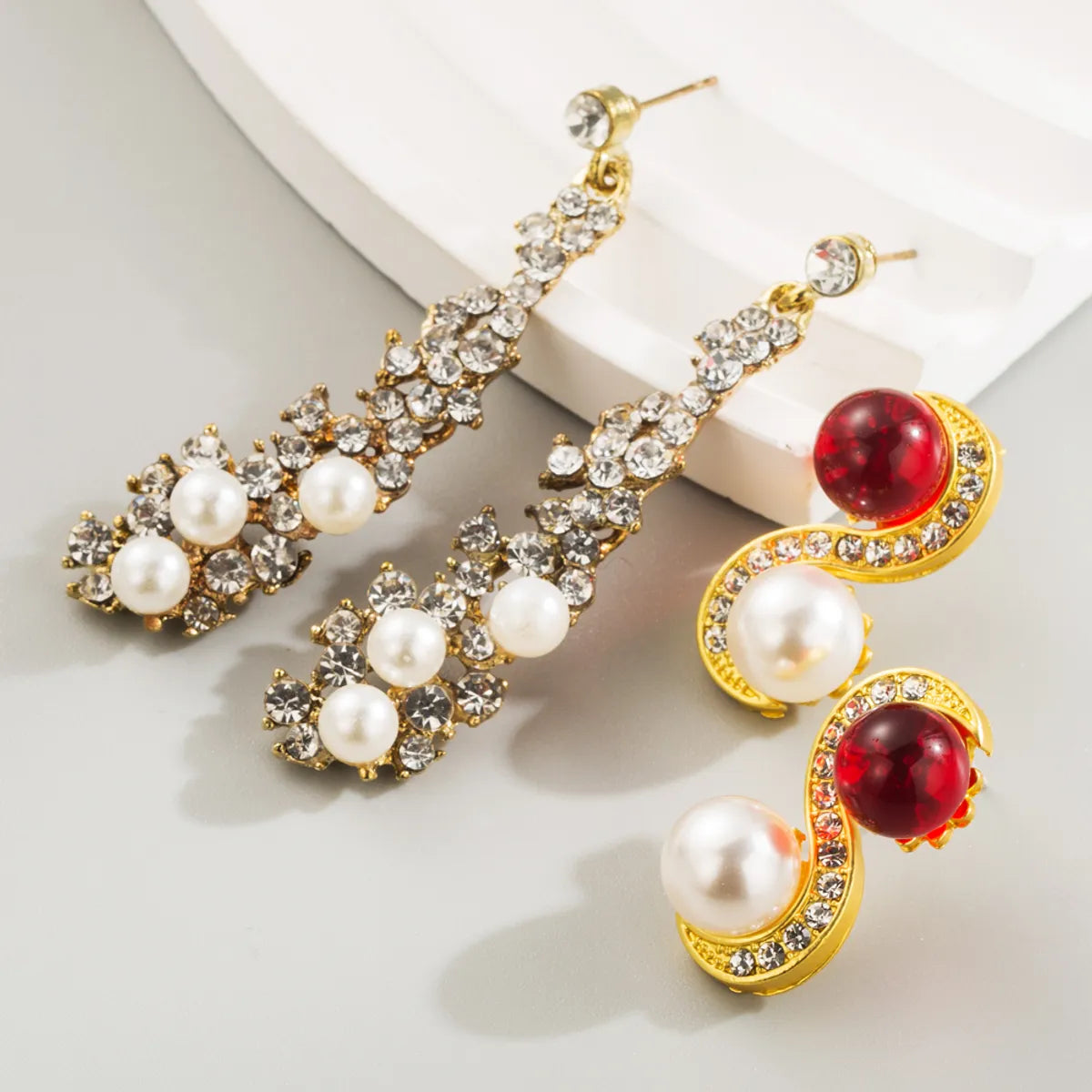 1 Pair Casual Vacation Color Block Plating Inlay Alloy Resin Resin Rhinestones Pearl 14K Gold Plated Drop Earrings