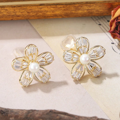 1 Pair Casual Vacation Flower Inlay Copper Zircon 18K Gold Plated Ear Cuffs