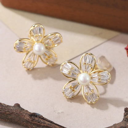 1 Pair Casual Vacation Flower Inlay Copper Zircon 18K Gold Plated Ear Cuffs