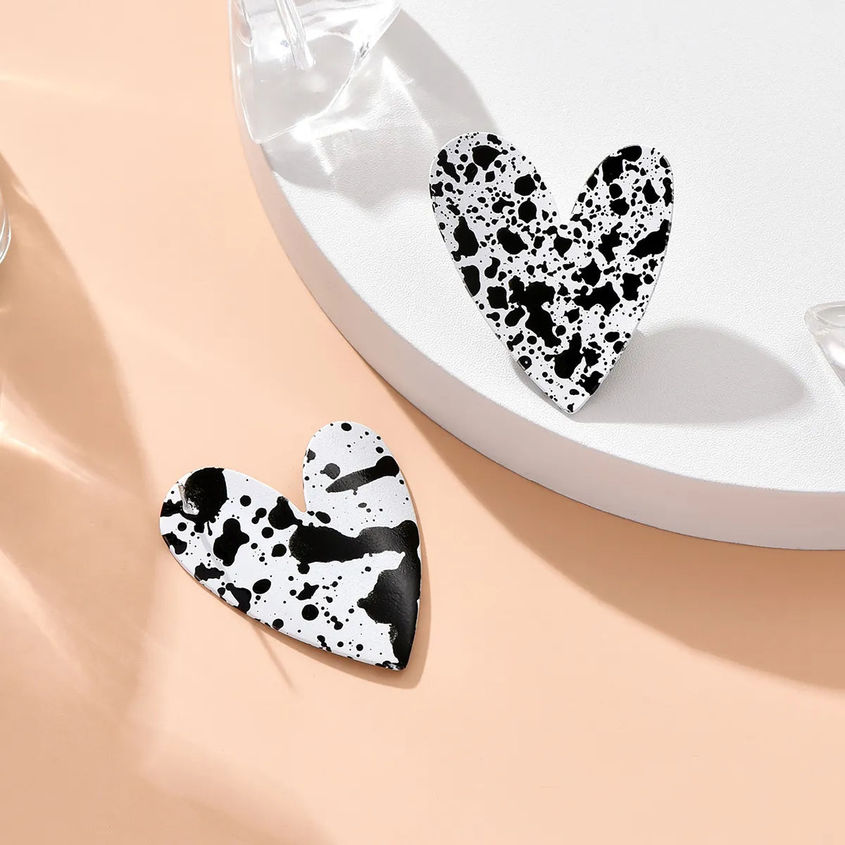 1 Pair Casual Vacation Heart Shape Iron Ear Studs