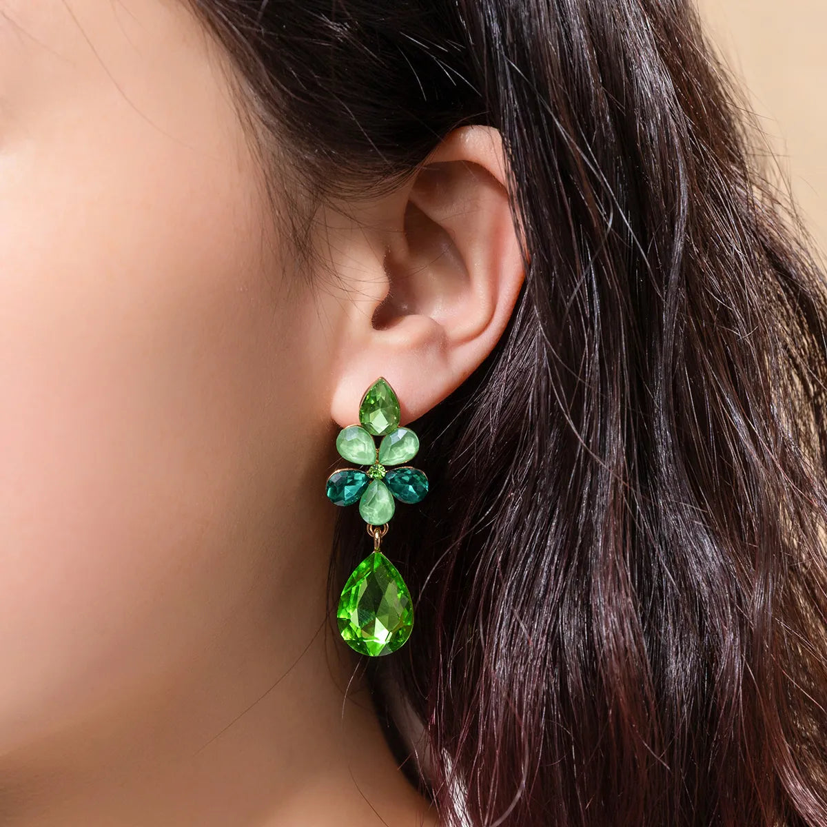 1 Pair Casual Vacation Water Droplets Alloy Glass Rhinestones Drop Earrings