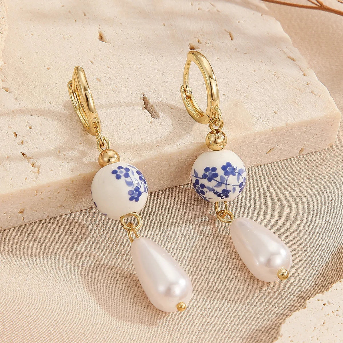 1 Pair Chinoiserie Classical Blue And White Porcelain Copper Drop Earrings