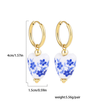 1 Pair Chinoiserie Sweet Classic Style Flower Strawberry Butterfly Copper Drop Earrings