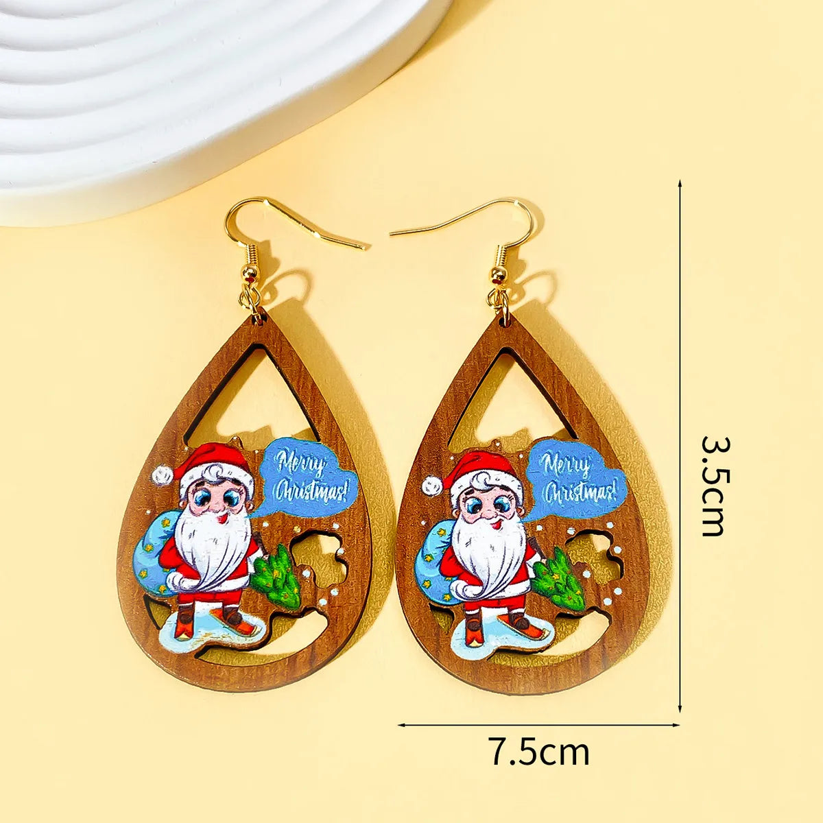 1 Pair Christmas Streetwear Animal Santa Claus Snowflake Wood Drop Earrings