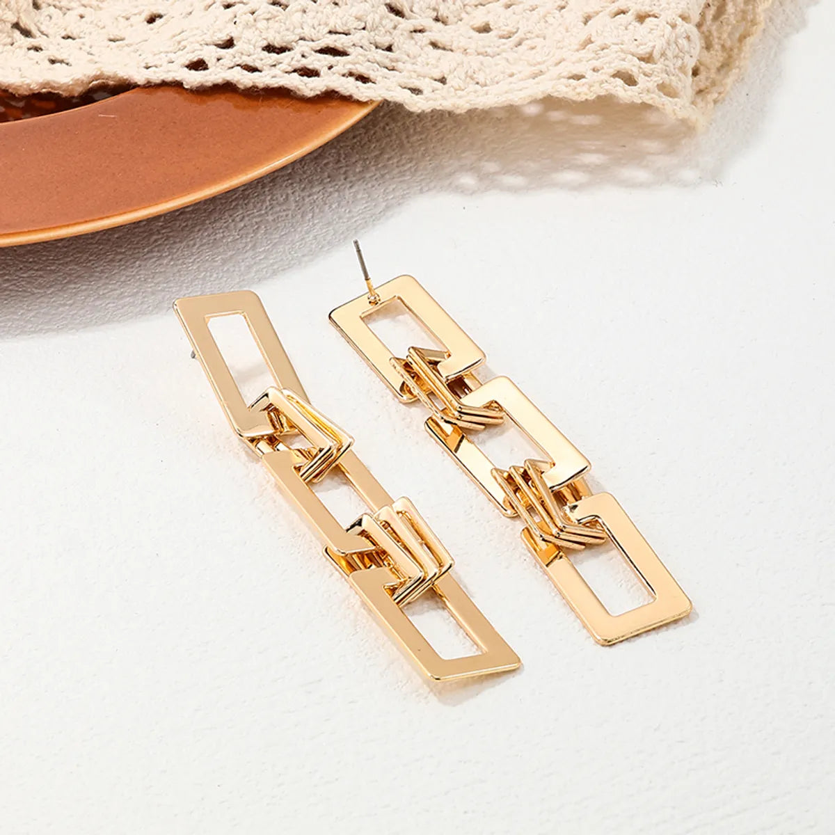 1 Pair Classic Style Commute Square Alloy Drop Earrings