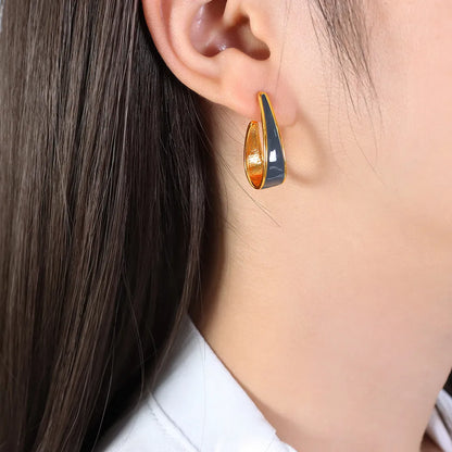 1 Pair Classic Style Commute U Shape Enamel Plating Titanium Steel 18K Gold Plated Earrings