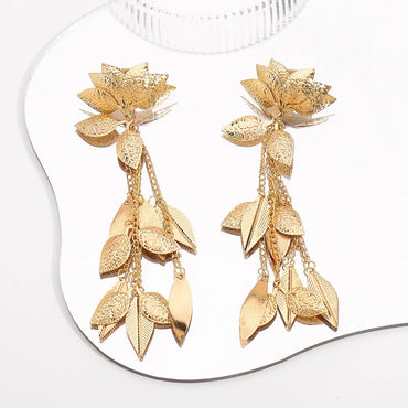 1 Pair Classic Style Flower Plating Iron Drop Earrings