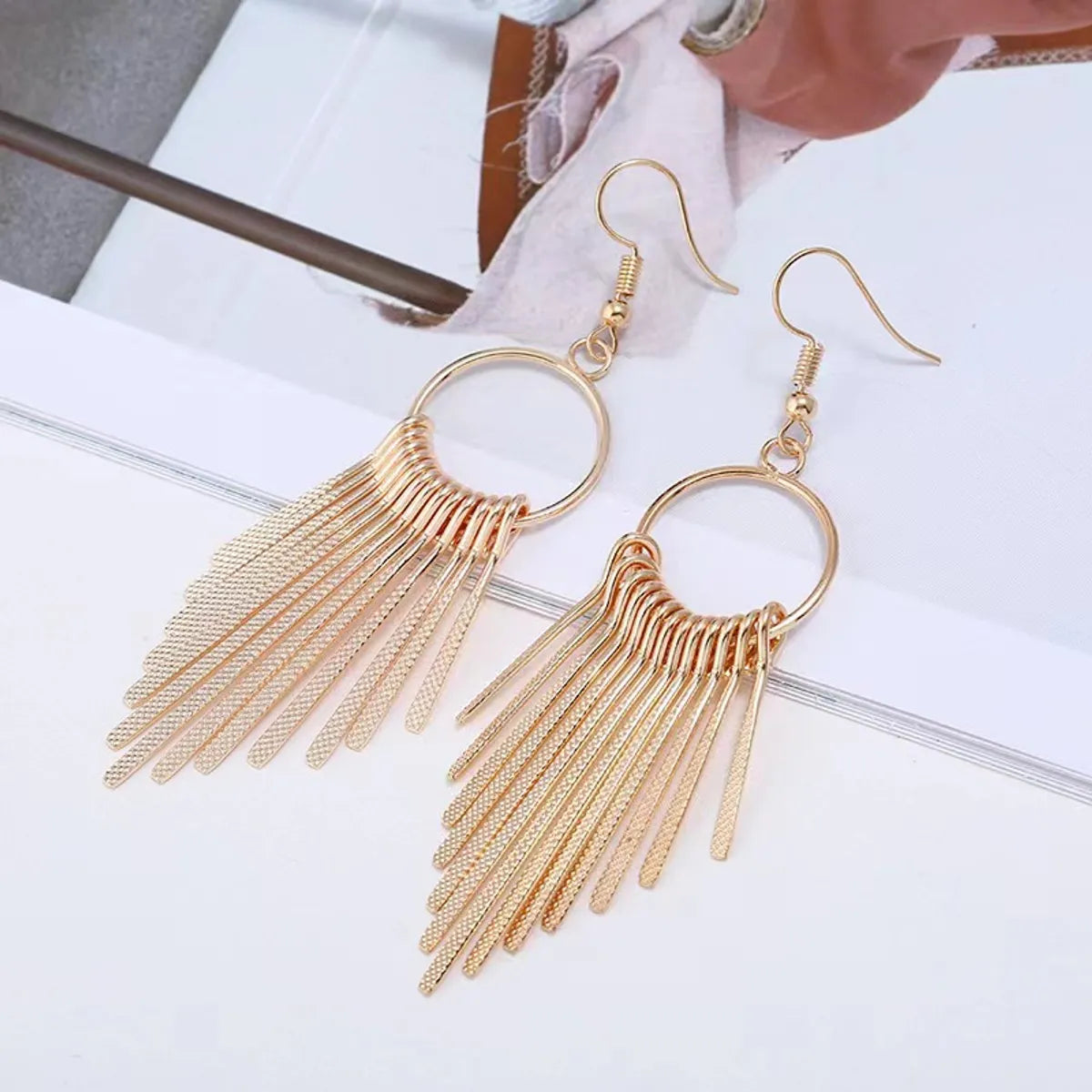 1 Pair Classic Style Geometric Alloy Drop Earrings