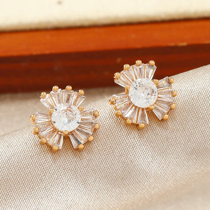 1 Pair Classic Style Round Plating Inlay Alloy Rhinestones Gold Plated Ear Studs