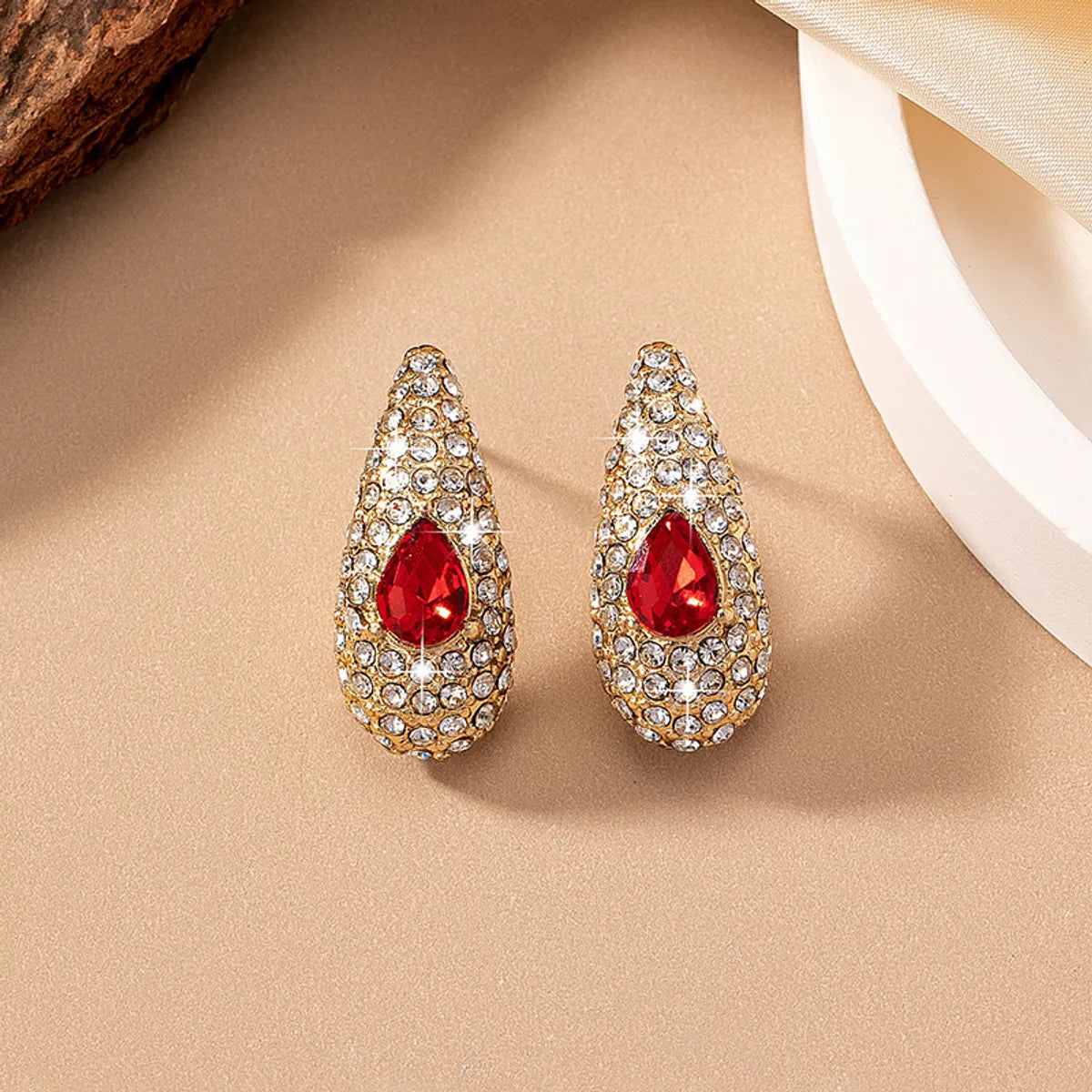 1 Pair Classic Style Shiny Water Droplets Plating Inlay Alloy Ferroalloy Glass 14k Gold Plated Ear Studs