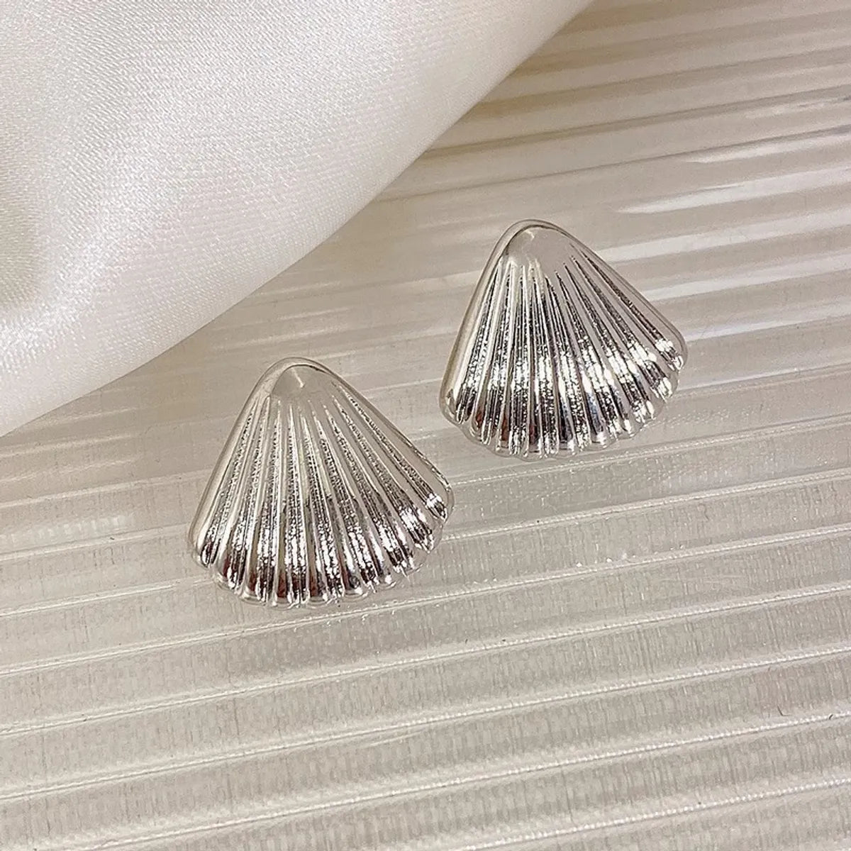 1 Pair Classic Style Solid Color Plating Titanium Steel Earrings