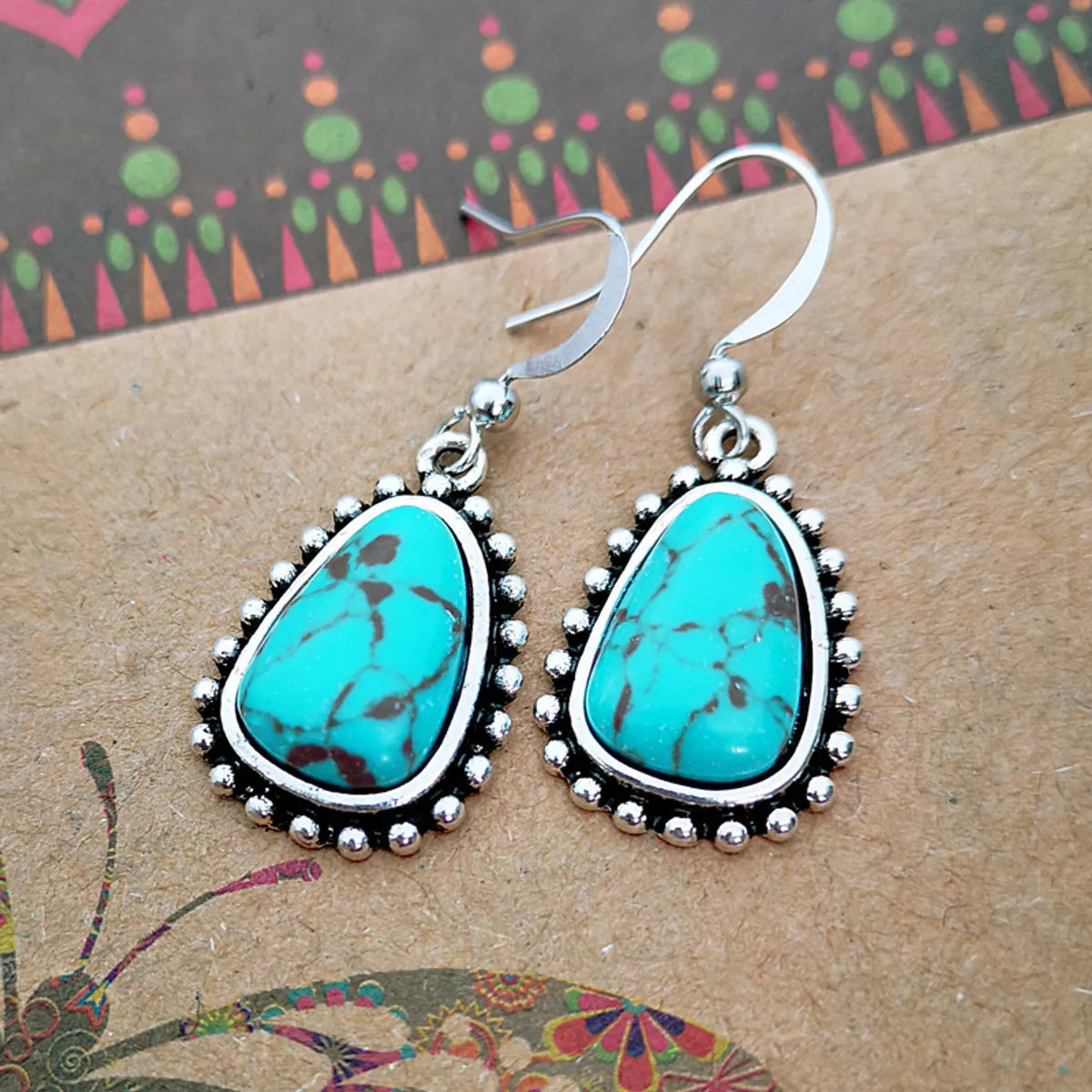 1 Pair Classical Ethnic Style Geometric Metal Inlay Turquoise Silver Plated Women'S Drop Earrings