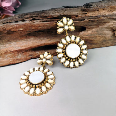 1 Pair Classical Retro Round Plating Inlay Alloy Turquoise Shell Gold Plated Drop Earrings