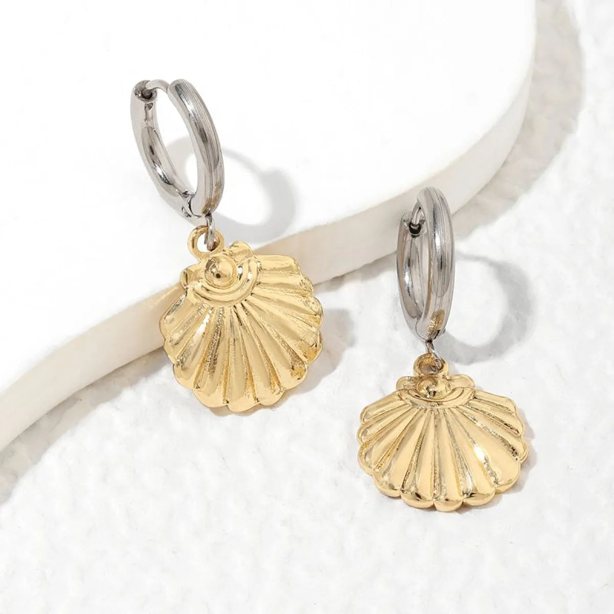 1 Pair Classical Shell Polishing Stainless Steel 18K Gold Plated Drop Earrings