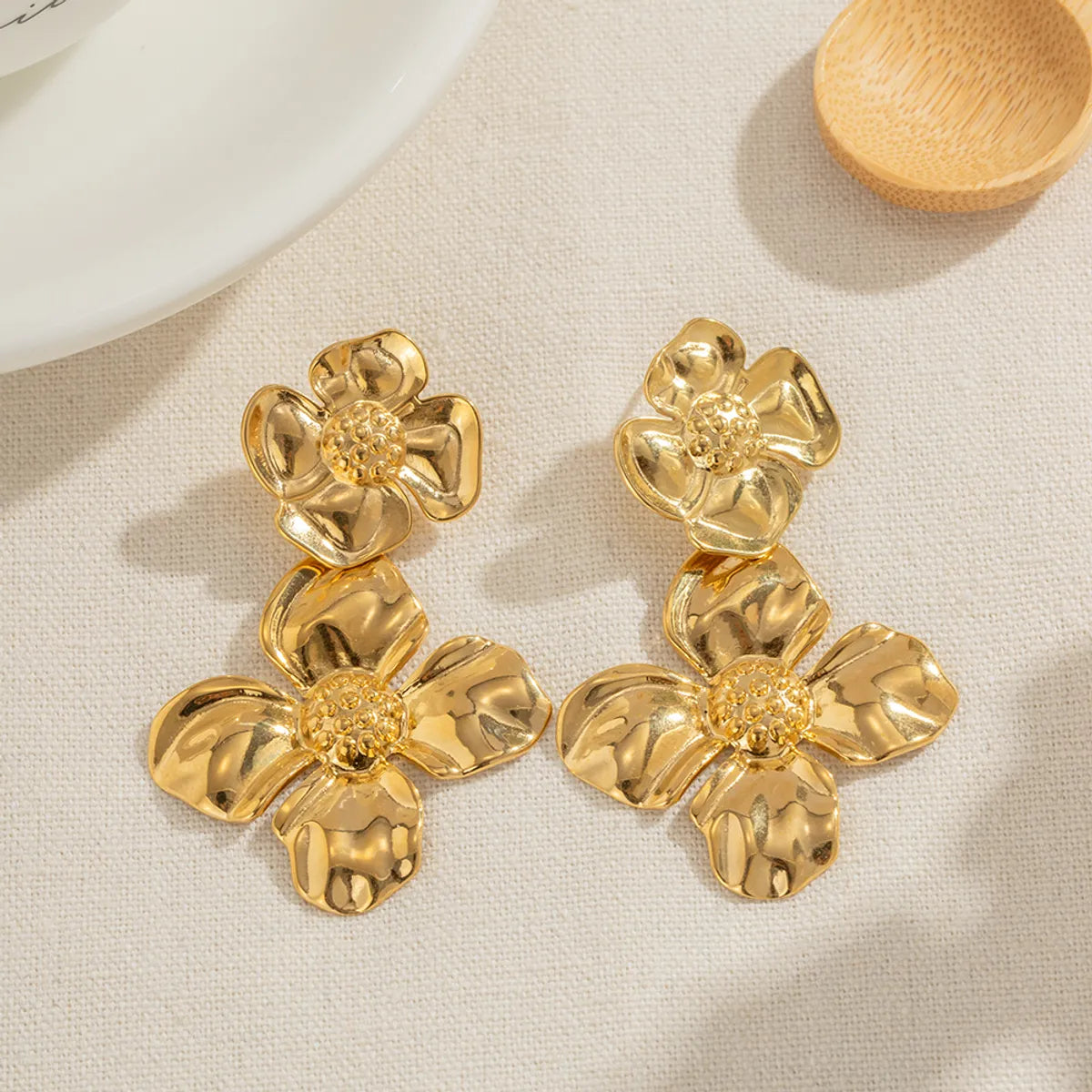 1 Pair Commute Flower Plating 304 Stainless Steel Earrings