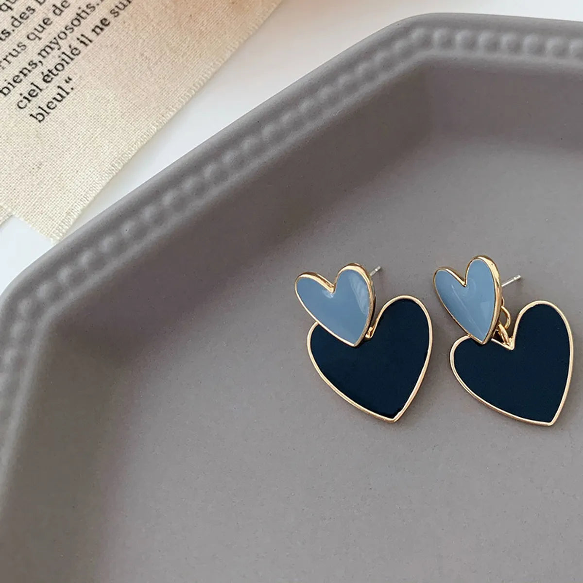 1 Pair Commute Heart Shape Enamel Plating Alloy Gold Plated Silver Plated Drop Earrings