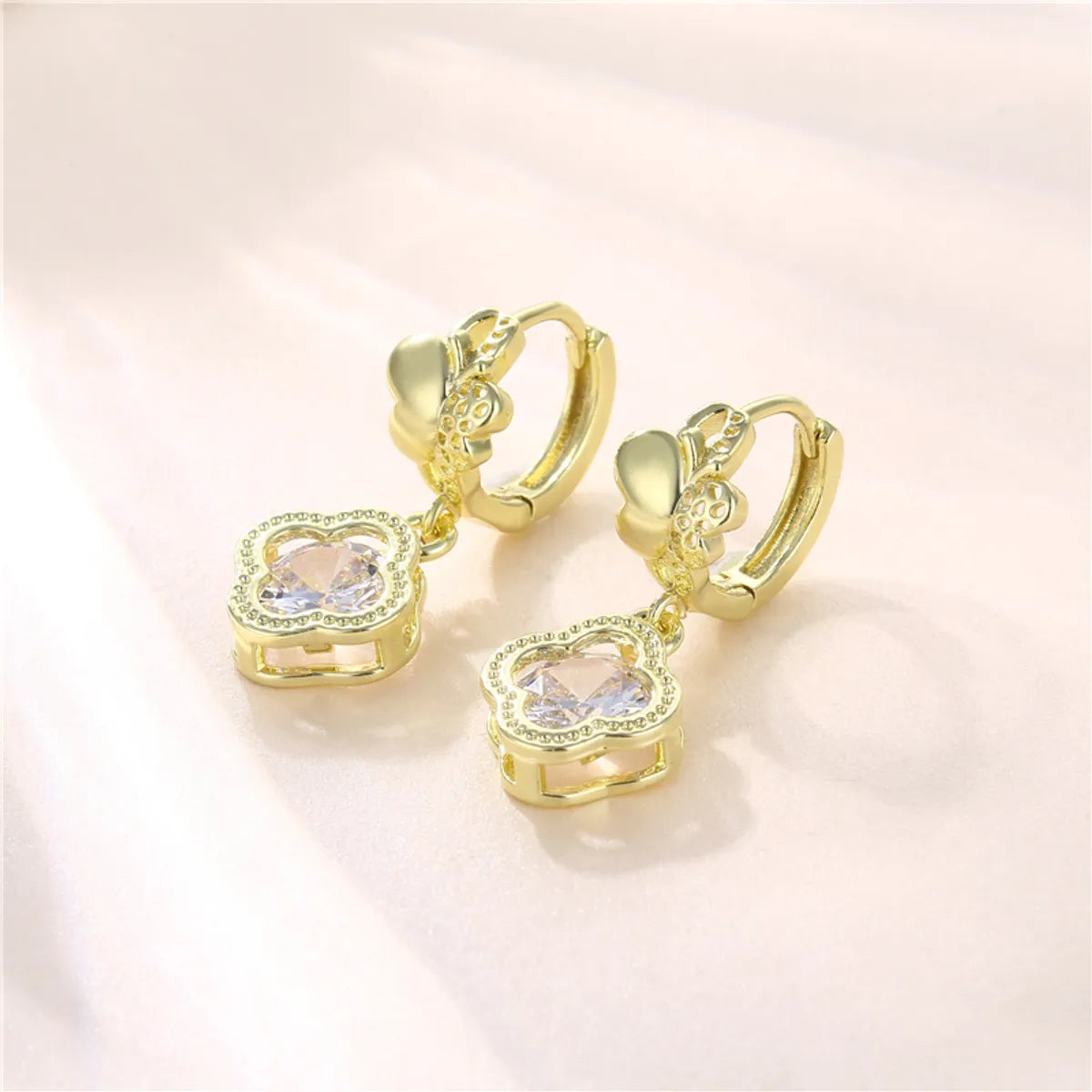 1 Pair Cool Style Shiny C Shape Circle Water Droplets Plating Inlay Copper Alloy Brass Zircon 14K Gold Plated Earrings