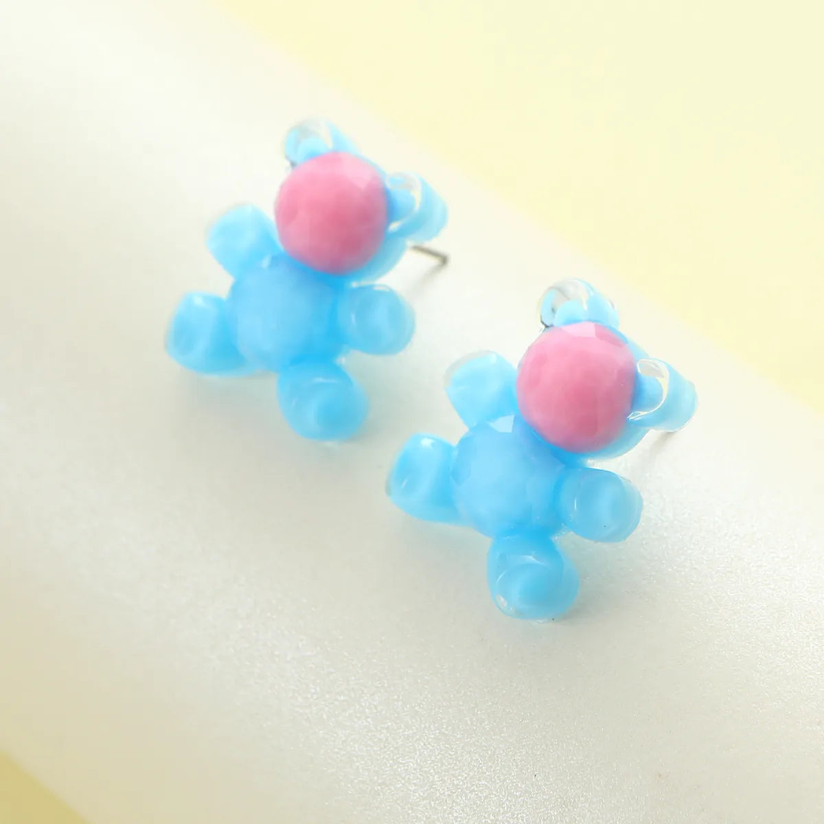 1 Pair Cute Bear Plastic Ear Studs