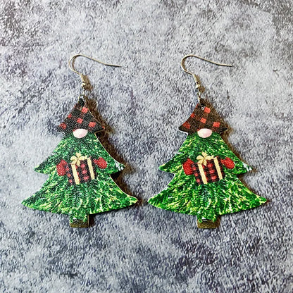 1 Pair Cute Christmas Tree Santa Claus Plaid Pu Leather Iron Drop Earrings