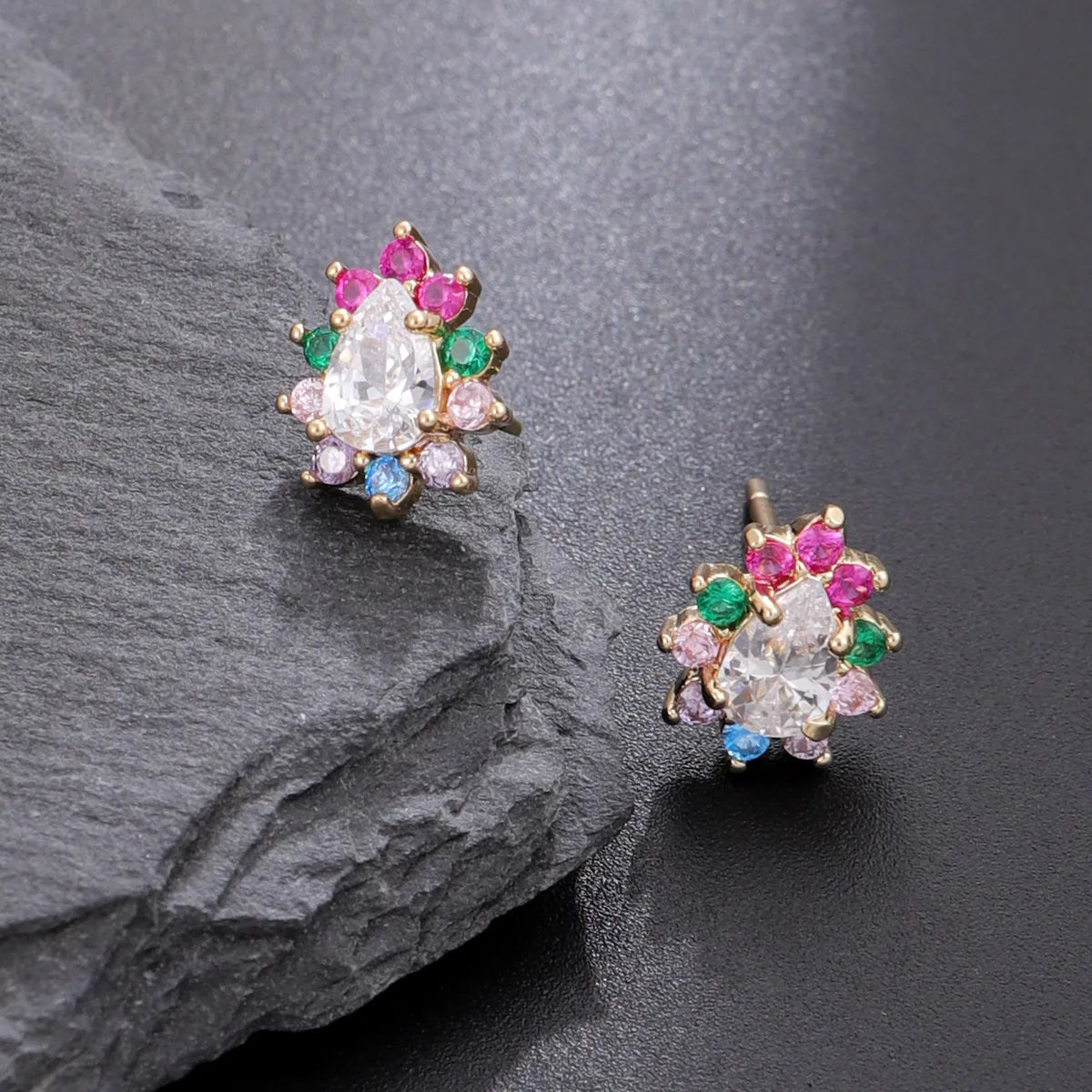 1 Pair Cute Classic Style Water Droplets Plating Inlay Copper Zircon 18K Gold Plated Ear Studs