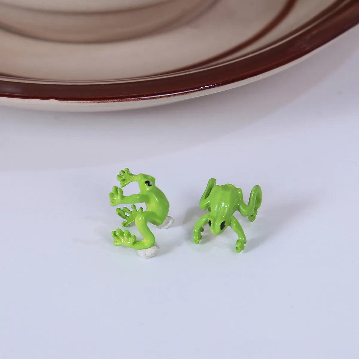 1 Pair Cute IG Style Frog Zinc Alloy Ear Cuffs