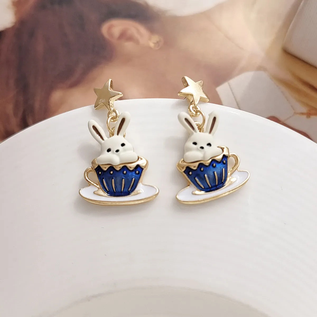 1 Pair Cute Lady Sweet Rabbit Stoving Varnish Plating Alloy Drop Earrings