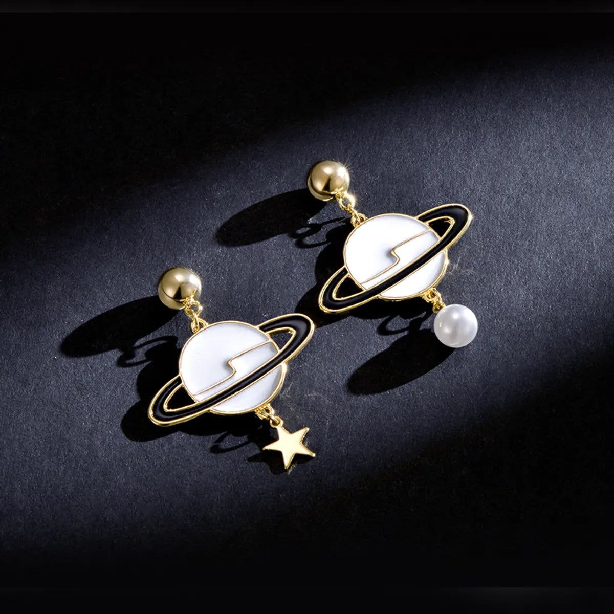 1 Pair Cute Modern Style Korean Style Planet Plating Alloy Copper 14k Gold Plated Drop Earrings