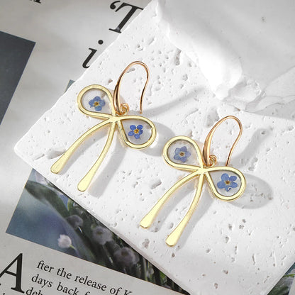 1 Pair Cute Pastoral Simple Style Flower Petal Alloy Dried Flower Resin Drop Earrings